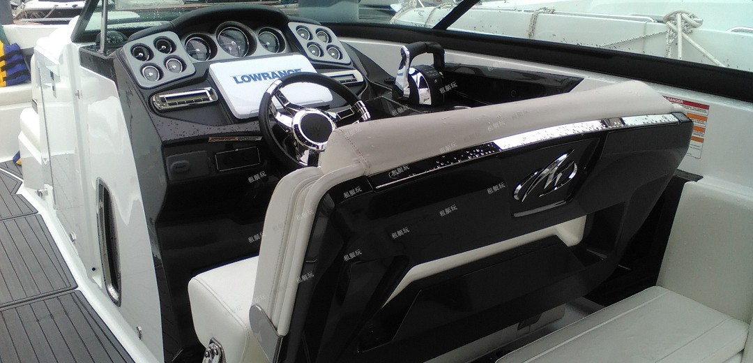 Monterey 328SS